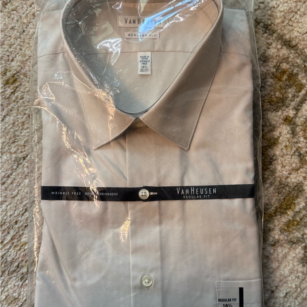 Van Heusen Men's Light Khaki Dress Shirt - Regular Fit Royal Herringbone 18.5